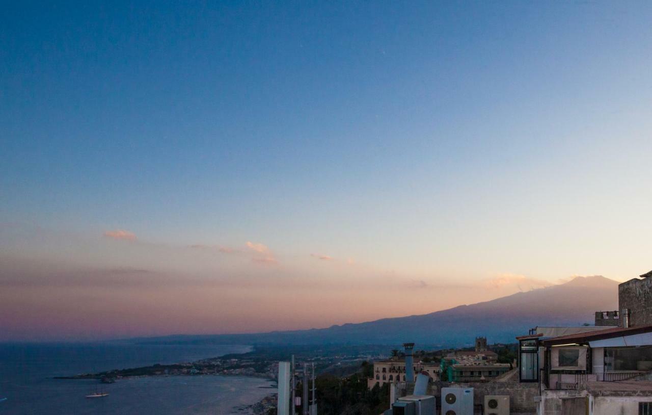 Skyline Appartament Taormina Eksteriør billede